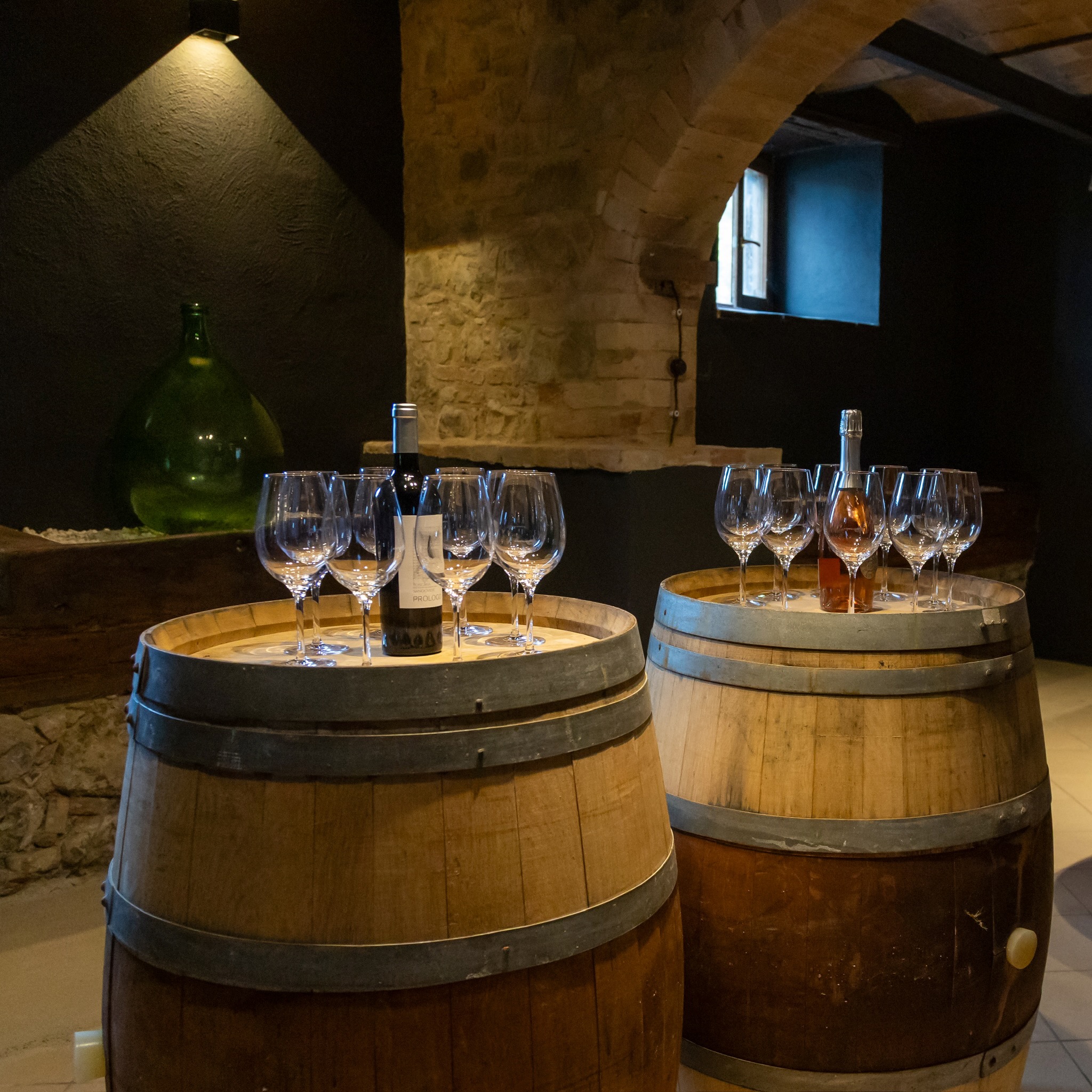 Cata de barricas en la bodega de Oria — Roberto Cipresso