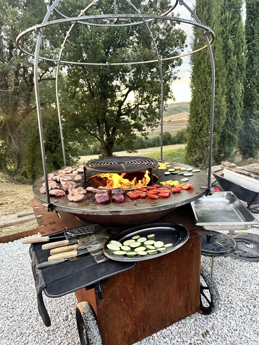 Comida al fuego en el Oria Day 2025